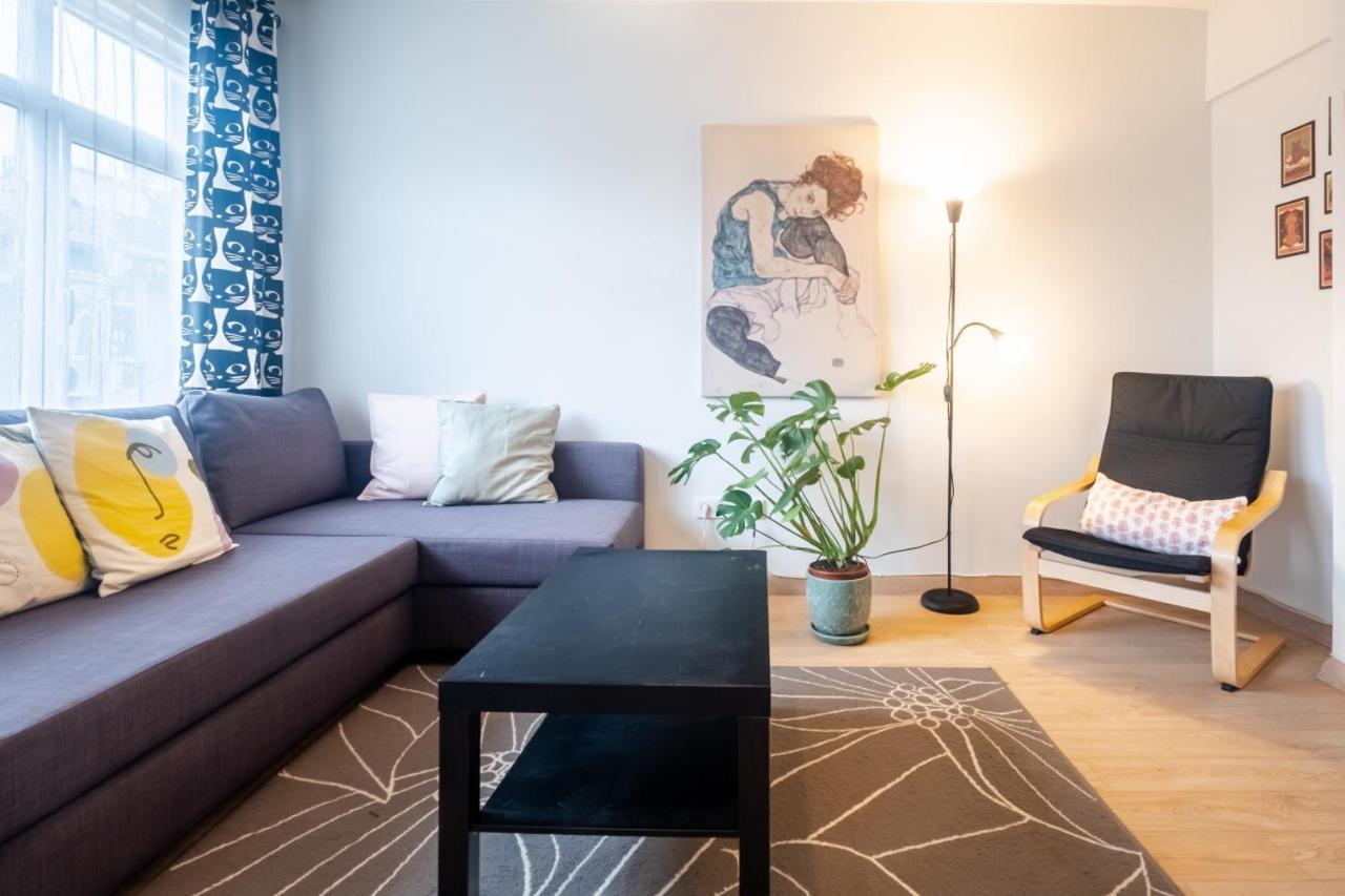 Апартаменты Flat With Balcony Near Bull Statue In Kadikoy Стамбул Экстерьер фото